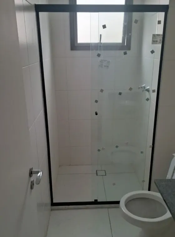 Box de vidro instalado pela Company Box de Vidro em São Paulo — projeto 2