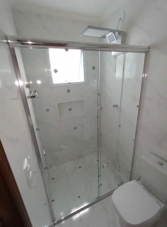 Box de vidro instalado pela Company Box de Vidro em São Paulo — projeto 44