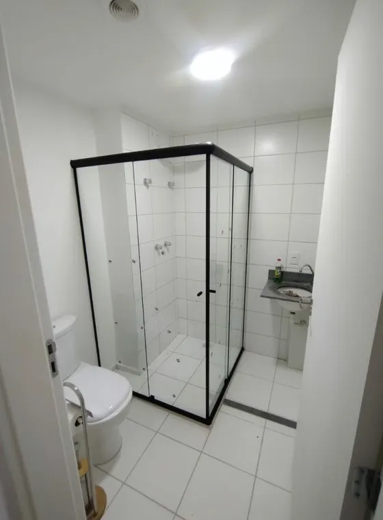 Box de vidro instalado pela Company Box de Vidro em São Paulo — projeto 104